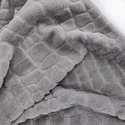 100% Polyester Faux Fur Fabric Fleece 340 Gsm In Plain Color Sheared Rabbit