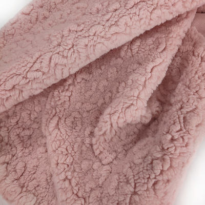 Pink Polyester Sherpa Fleece Fabric 445 Gsm Winter Warm Thick Blanket