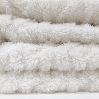 White Blanket Plush Shu Velveteen Fabric 270 GSM Soft Sherpa For Winter Pajamas