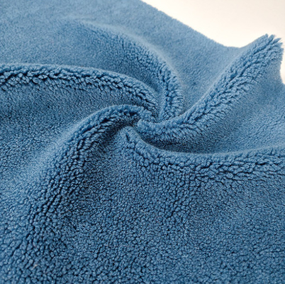 Solid Color Polyester Sherpa Fleece Fabric 490gsm For Pillowslip Bag